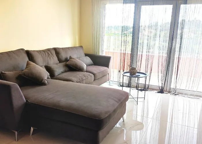 Relax Skyview