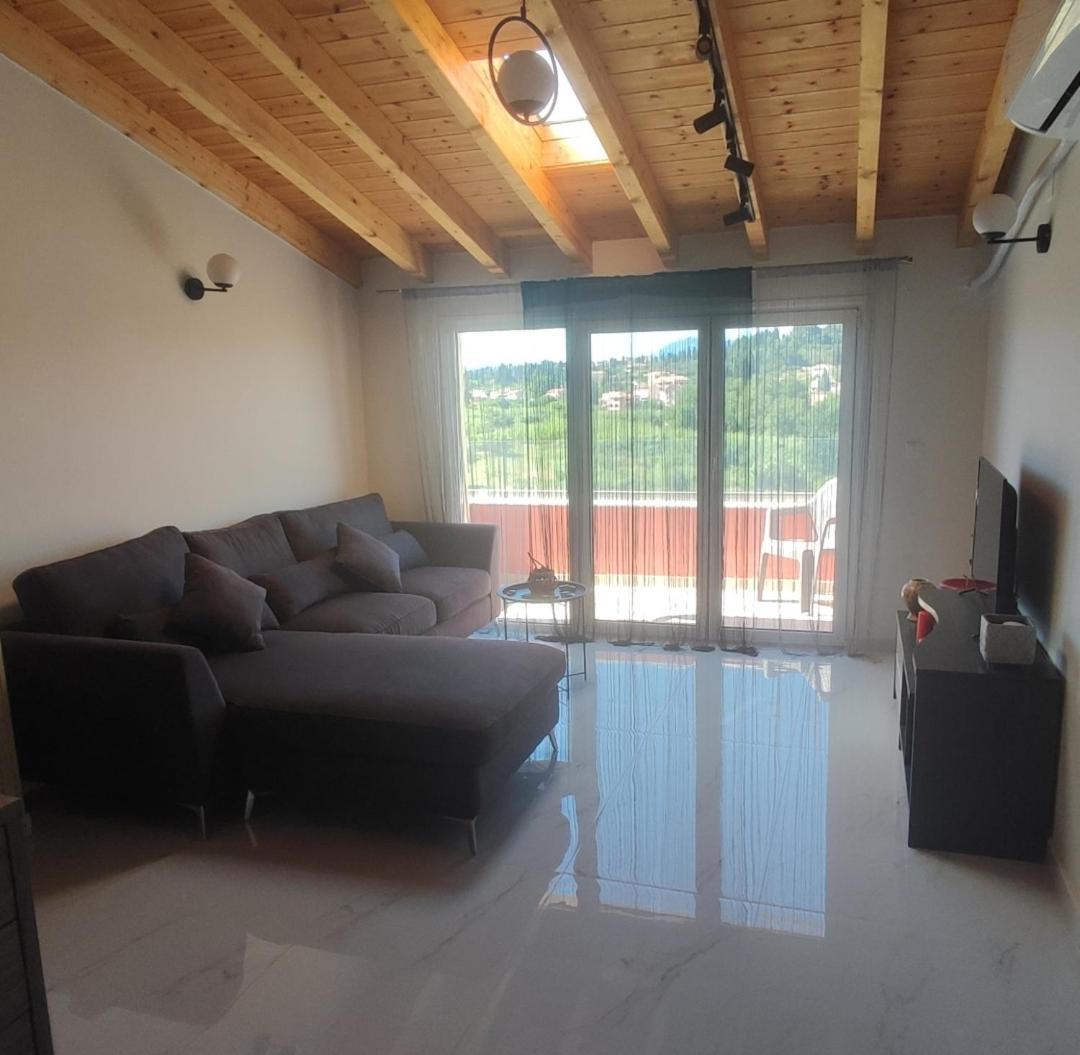 Relax Skyview Kastania (Corfu)